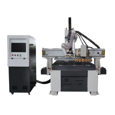 China Long Lifespan Woodworking ATC CNC Router Machine With Tool Magazine For Cabinets for sale