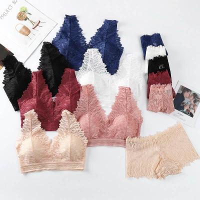 China Breathable Ladies 2 Pieces Lace Underwear Back Vest Beautiful Sets Chest Wide Tube Wrap V-Neck Ladies Straps Women Beauty Women Beauty Back Bra Top for sale