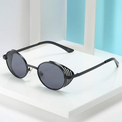 China 2021 Fashion Sunglasses Hip Hop Sunglasses New Personalized European Punk Sunglasses And American Trend Sunglasses for sale