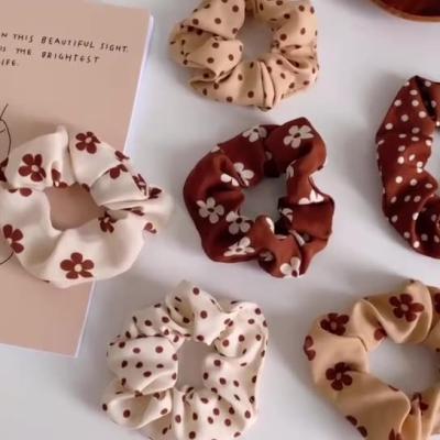 China FanYue Flower Chiffon Hair Scrunchies Temperament Polka Dot Printing Scrunchies Pony Tails Pony Tails Easy Easy Khaki Wholesale for sale