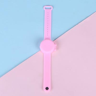 China Easy Sanitizer Watch Amazon 2021 Top Selling Colorful Adjustable Silicone Wristband Hand Sanitizer Wristband Suitable For All People for sale