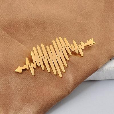 China 2021 easy new creative titanium electrocardiogram plated gold lovely heart-shaped brooch fashion brooch for sale