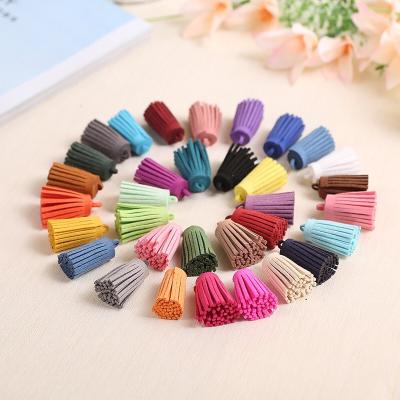 China Hot Selling Korean Tassel Mobile Phone 3cm Velvet Favorite Pendant Leather Can Use Shoe Bag Tassel Fringe Leather for sale