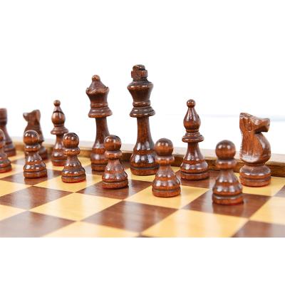 China Hot Sale Wooden Wooden Chess Set With Chess Pieces And Chessboard for sale