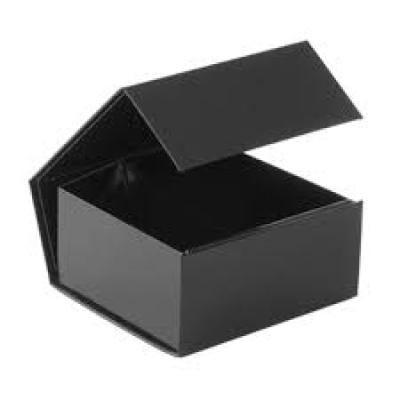 China Recycled Materials Custom Design Black Magnetic Cardboard Gift Box With Magnet Boxes For Gift Package for sale