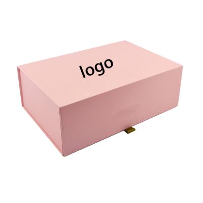 China Recycled Materials Box Magnetic Pink Acrylic Gift Packaging Custom Logo Printed Magnetic Folding Apparel Gift Packaging Box With Handle for sale