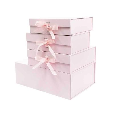 China Recycled Materials Wedding Favors Bridesmaid Paper Gift Box Cardboard Paper Wedding Gift Box Packaging With Ribbon for sale