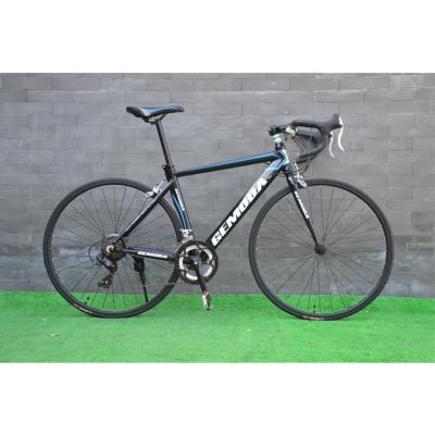 China 2021 Hot Selling Aluminum Alloy 700C Racing Bikes Aluminum Frame Racing Road Bike For Sport en venta