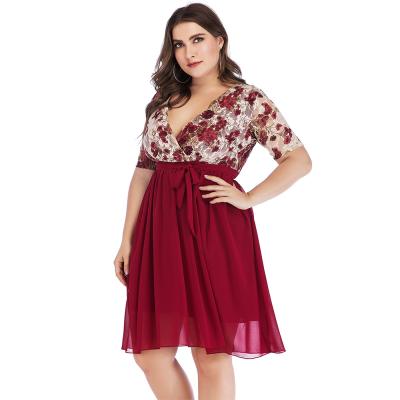 China Plus Size Polyester Shorts Loose Sleeve V-Neck Mid Skirt Plus Size Floral Ladies Dress for sale