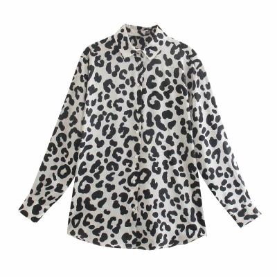 China Anti-Wrinkle 2021 New Style Ladies Leopard Print Long Sleeve Shirts Fashion Satin Ladies Shirts For Women for sale