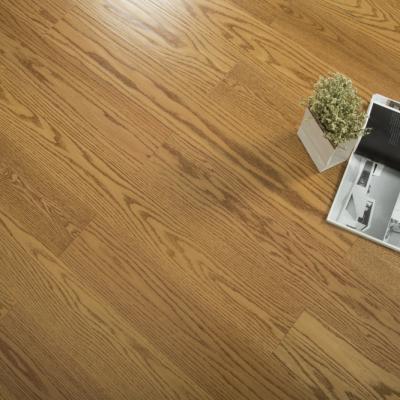 China Modern Oak Planks Click System 3 Strips Oak Wood Flooring 3 Layer Engineered Rubber Flooring for sale