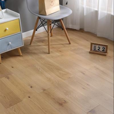 China Flooring Modern Oak Panel Solid Hardwood Flooring Prefinished Smooth Solid Wood Flooring for sale