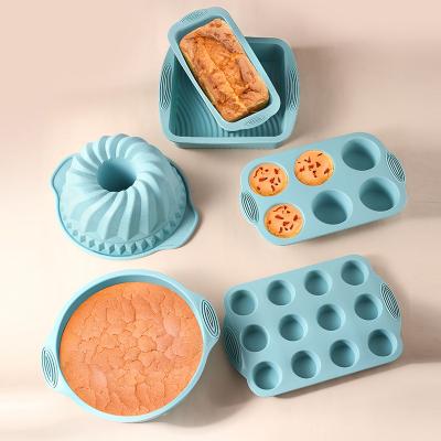 China Sustainable Silicone Bakeware Cake Mold None Stick Mold BPA Free Heat resistant Cake Pan for Baking Brownie Cake for sale