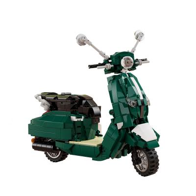 China DIY Car Building Block Toy Retro Fashion Dark Green Mini Django Motorcycle Model Exquisite Building Pedal Set for Kids Toys for sale