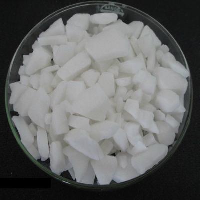 China Crystal Aluminum Sulfate Clarifying Agent branco para o tratamento da drenagem à venda