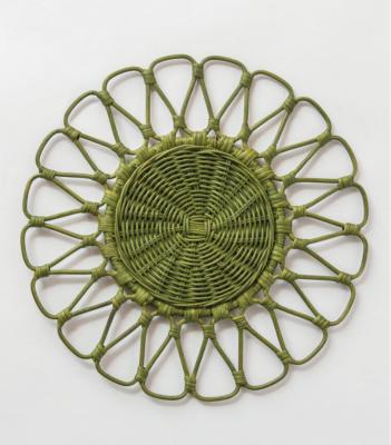 China Sustainable New Design Besta Handwoven Brown Rattan Place Mat Charger For Wedding for sale