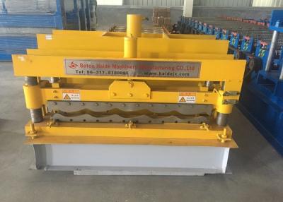 China Russin1100 High Speed Tile Roll Forming Machine , Glazed Tile Making Machine Servo Motor Type for sale