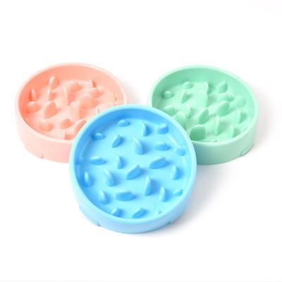 China New Style Sustainable Pet Supplies Plastic Slow Food Dog Bowl Clogging Prevention Bowl for sale