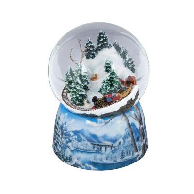 China Europe Glass Snow Globe Souvenir Gift Snow Globe Resin Christmas Gifts for sale