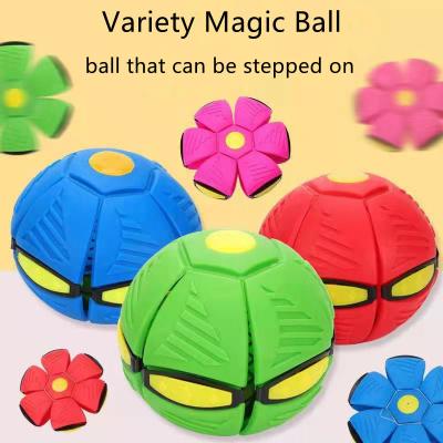 China Toy Flying Inflatable UFO Throw Disc Flat Ball With LED Light Toy Kid Outdoor Garden Basketball Game for sale