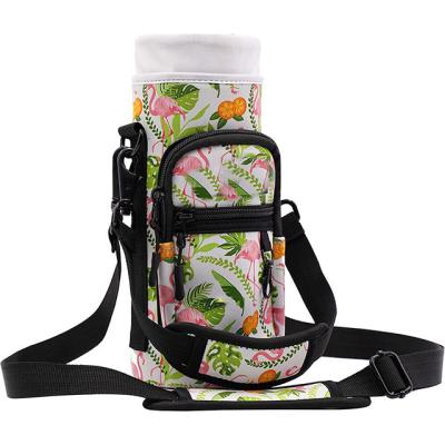 China Waterproof Insulated Neoprene Water Bottle Carrier Bag with Adjustable Shoulder Handle Strap and 2 Pockets for sale