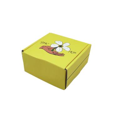 China Recyclable Clothes Packaging Box Children's Clothing Newborn Baby Gift Box for sale