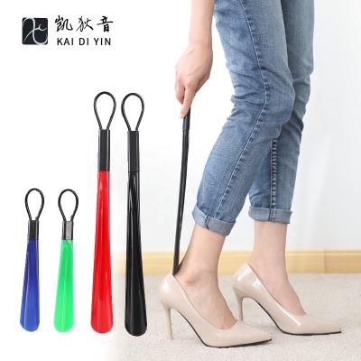 China Wholesale Factory Price Convenient Shoe Horn Designer Shoe Horn Long Handle for sale