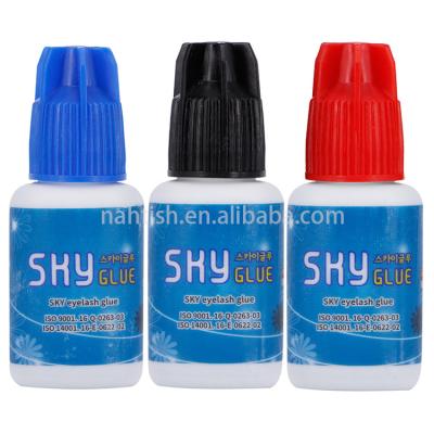 China For Professional Eyelash Glue Black Eyelash Extension Sky Cap 5ml Quick Dry Private Label Eyelash Extension Blue Red Blue Black Glue for sale