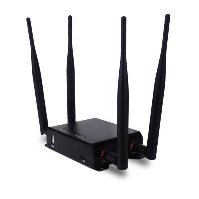 China we826-T2 outdoor wifi router Openvpn L2TP VPN 4g lte with sim card slot for sale