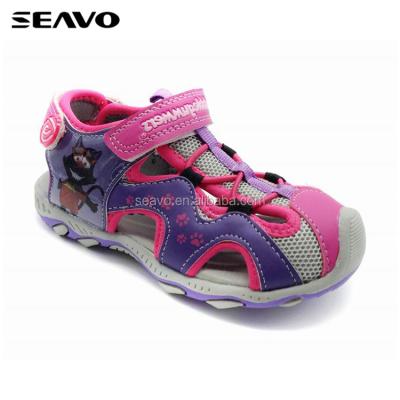 China Fashion and cartoon SEAVO trend summer dress design fancy crochet pattern kids pink narrow toe loafer sandal for sale