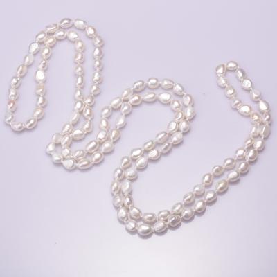 China Xueni White/Pink 60cm Romantic Oval Round Natural Freshwater Pearl Necklace for sale