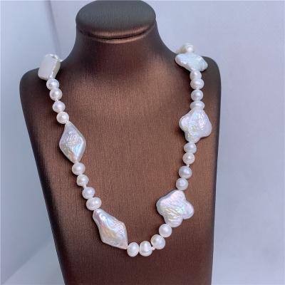 China Freshwater Pearls Necklace Four Leaf Clover Button Romantic Natural Baroque Pearl Coin Pearls for sale