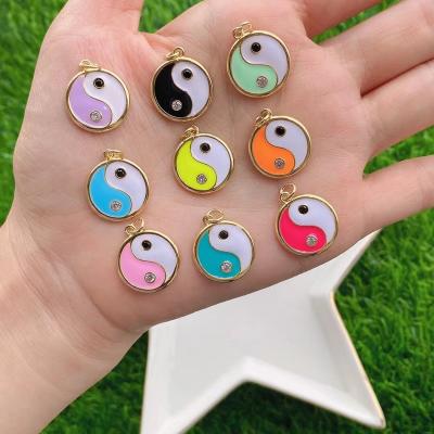 China Wholesale FASHIONABLE Yin Yang Necklace Charm Pendants 24k Enamel Gold Plated Round For Jewelry Making for sale