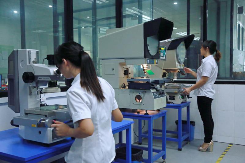 Verified China supplier - Dongguan Jinteng Precision Mould CO.,Ltd