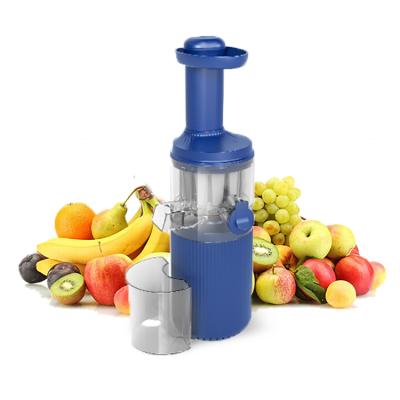 China Multifunctional Universal Design Multi Color 2 in 1 Home Use Portable Electric Fruit Blender Juicer Blender and Blender for sale