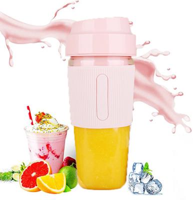 China Hot Selling High Efficiency Protable Usb Portable High Power USB Blender Charging Juice Blender 4 Blades Juicer Cup for sale