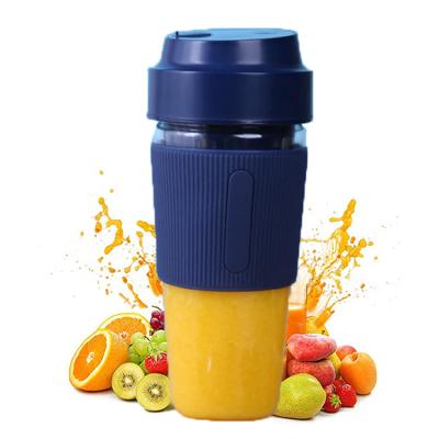 China Portable Personal Blender High Efficiency Protable Usb Blender Travel Mini USB Juicer Filling Cup Smoothie Maker for sale