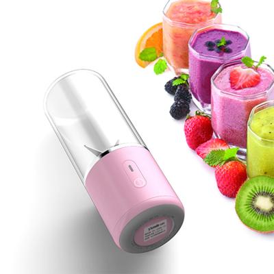 China Multifunctional Handheld Juicer Cup Portable Rechargeable 6 Blade Protable USB Blender Juicer Juicer for sale