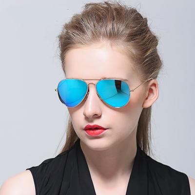 China Fashion Classic Pilot European And American Colorful Unisex Shades Polarized Sunglasses Wholesale Custom Logo for sale