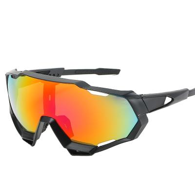 China Eye Protection The Hot New Outdoor Sports Cycling Hiking Motorcycle Racing Windproof And Dustproof Sunglasses for sale