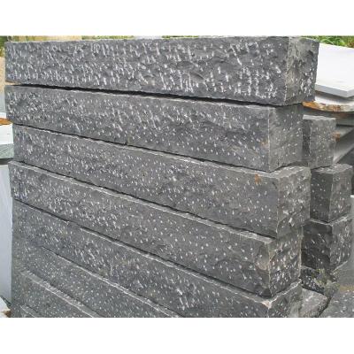 China Traditional Black Granite 12x 12 x Pineapple 100 for Garden Fence for sale