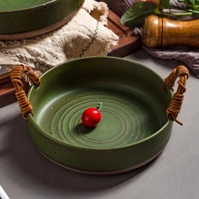 China Disposable Green Pottery Dish With Handle Charger Dish Fruit Food Salad Round Dish Sets for sale