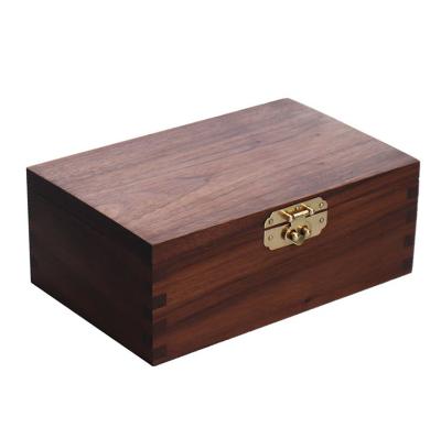 China Custom High End Recyclable Walnut Boxes Wooden Box Luxury With Shake for sale