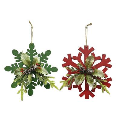 China New Christmas Wooden Pendants Product Wooden Christmas Snowflake Decorations/YIXING Pattern Snowflake Halloween Decorations/Party Decor Natural Tree for sale