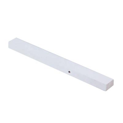 China Hotel Decorative White Gesso Primed Finger Radiata Common Pine LVL S3S/S4S Chinese Wood Door Window Reveal Trim Panel Molding for sale