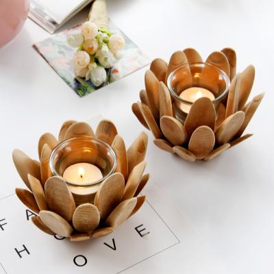 China Hard Hot Candle Holder Lotus Candlesticks Holder For Wedding Wooden and Home Decorative 2021 New Tealight for sale