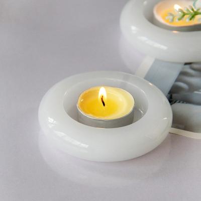 China Household European White Home Decoration Candlestick Resin Decoration Simple Modern Desktop Candle Cup for sale