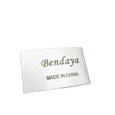 China Sustainable Factory Custom High Grade Clothing Washing Woven Brand Scarf Custom Underwear Washing Woven Brand for sale