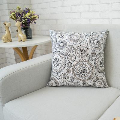 China Home Deco Pop Style Non-Toxic Cozy Comfortable Fabric Cute Cartoon Cushion Cover for sale