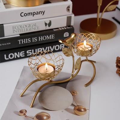 China Nordic Europe iron bird candlestick decoration table candlelight dinner props metal candlestick household for sale